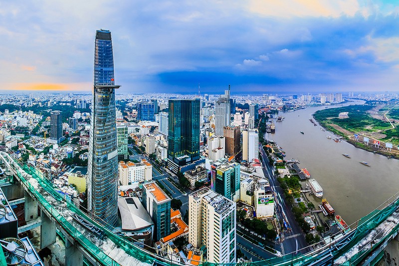 saigon_1324-skyline-vietnam.