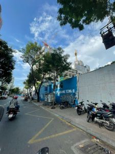 Mặt tiền Đường Calmette, P.Nguyễn Thái Bình, Quận 1