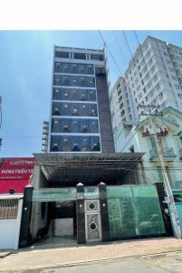Cho thuê Toà nhà 12 Tầng cao nhất Q8,DTXD:5500m2 chỉ 450tr