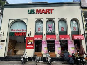 Cho thuê toà nhà #327 Trần Hưng Đạo, P. Cô Giang, Q1.