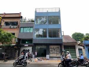 Cho thuê nhà mặt tiền 105-107 Phạm Ngũ Lão Quận 1