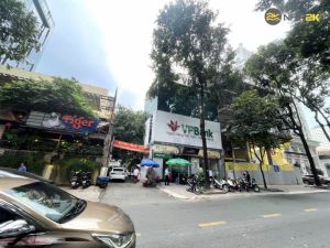 Cho thuê nhà mặt tiền GÓC 2MT 26A Phạm Ngọc Thạch Q3