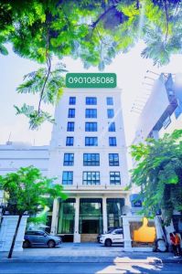 Cho Thuê Toà Nhà Mặt Tiền Gần Sân bay p2 Q. Tân Bình