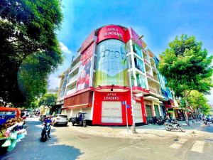 Cho Thuê Tòa Nhà 2MT #31 Phan Xích Long Phú Nhuận.