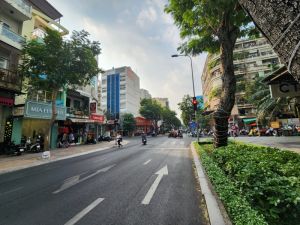 Bán Nhà Mặt Tiền #97 Trương Định, Phường 6, Quận 3