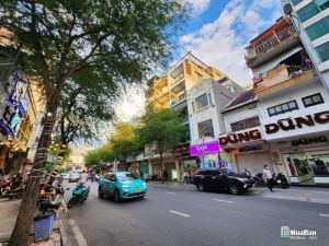 Bán nhà Mặt tiền quận 1, #225 Lê Thánh Tôn
