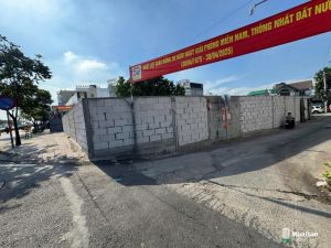 Bán đất góc 3 mặt tiền 1056 Phạm Văn Đồng, TP. Thủ Đức