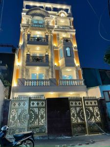 🌟 BÁN TÒA NHÀ Q1, hầm 5 lầu TRẦN QUANG KHẢI QUẬN 1