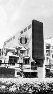 Cho thuê toà nhà hầm 7 Tầng 1200m2 gần quận 1.