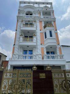 Bán Nhà CC số 68/10D đường Trần Quang Khải Quận 1