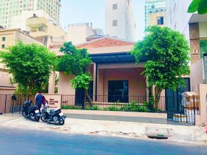 Cho  thuê  Mặt Tiền 7 - 9 Hồ Xuân Hương, Phường 6, Quận 3
